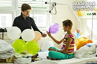 Fotografování produktových fotografií v ateliéru